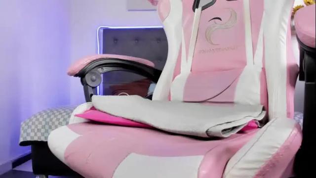Thumbnail 3, paula_kawaiifu's Stream at Chaturbate, 1 month ago