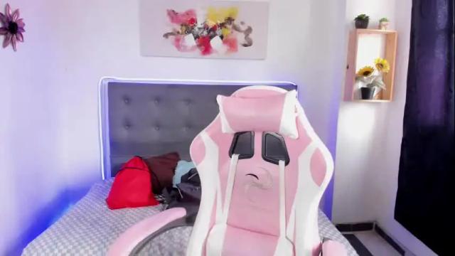 Image 12 of paula_kawaiifu Stream on Chaturbate on 1 month ago