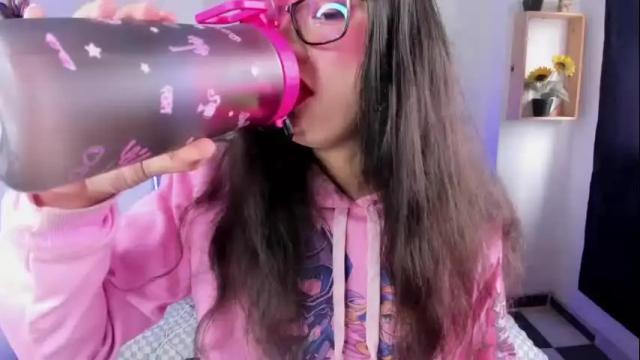 Thumbnail 1, paula_kawaiifu's Stream at Chaturbate, 23 days ago