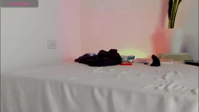 Image 6 of paula_perez07 Stream on Chaturbate on 1 month ago