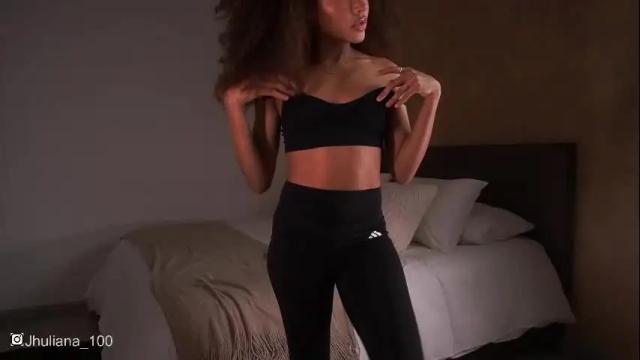 Image 7 of paulacora100 Stream on Chaturbate on 16 days ago