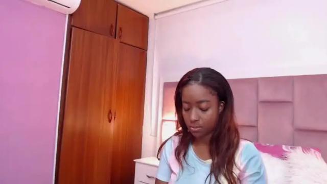 Image 10 of paulet6 Stream on Chaturbate on 20 months ago