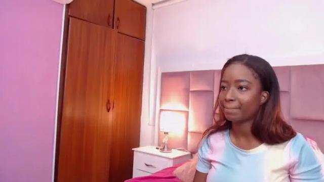 Image 12 of paulet6 Stream on Chaturbate on 20 months ago