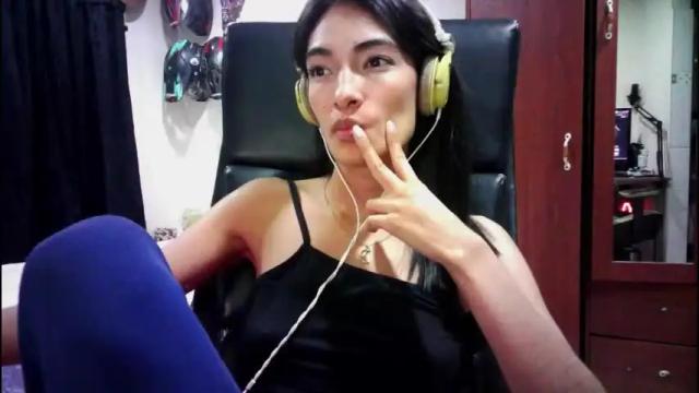 Image 2 of paulette_1308 Stream on Chaturbate on 20 months ago