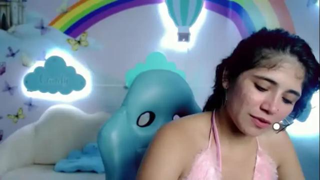 Image 2 of paulina_blonde Stream on Chaturbate on 17 months ago