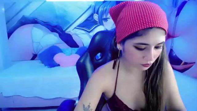 Image 3 of paulina_blonde Stream on Chaturbate on 17 months ago