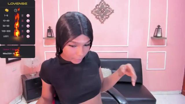 Image 6 of paulina_cristal Stream on Chaturbate on 20 months ago