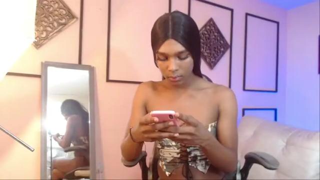 Image 10 of paulina_cristal Stream on Chaturbate on 20 months ago