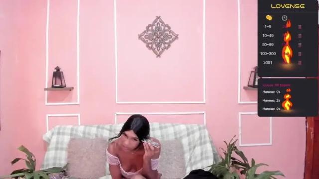 Image 11 of paulina_cristal Stream on Chaturbate on 17 months ago