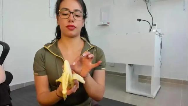 Image 10 of paulina_dossantos Stream on Chaturbate on 15 days ago