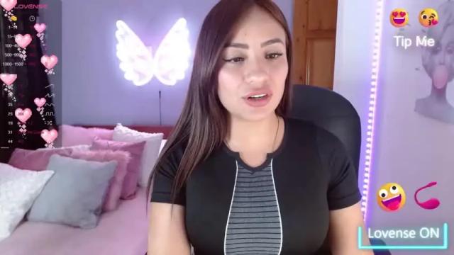 Thumbnail 2, paulina_galvis2700's Stream at Chaturbate, 13 months ago