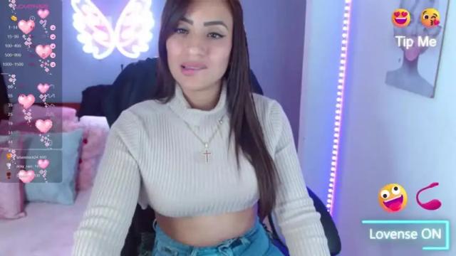 Image 6 of paulina_galvis2700 Stream on Chaturbate on 13 months ago