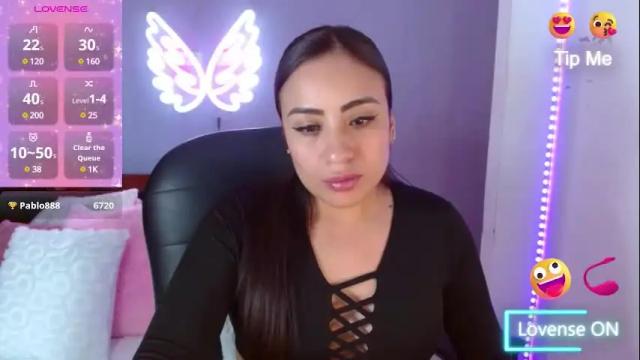 Image 2 of paulina_galvis2700 Stream on Chaturbate on 26 days ago