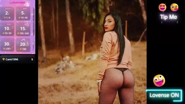Image 2 of paulina_galvis2700 Stream on Chaturbate on 24 days ago