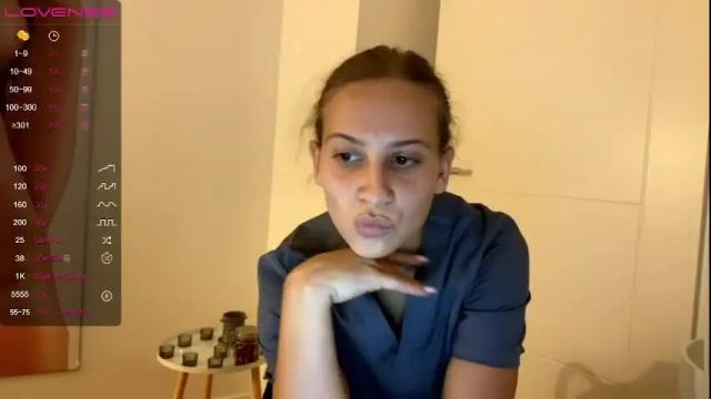 Image 11 of paulina_sw Stream on Chaturbate on 19 months ago