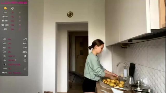 Image 3 of paulina_sw Stream on Chaturbate on 19 months ago