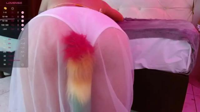 Image 3 of paulina_tellez Stream on Chaturbate on 19 months ago