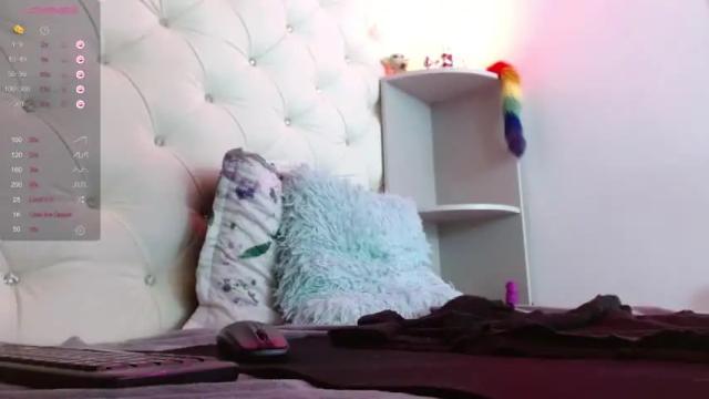 Image 12 of paulina_tellez Stream on Chaturbate on 19 months ago
