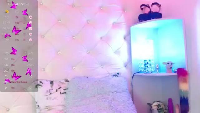 Image 6 of paulina_tellez Stream on Chaturbate on 19 months ago