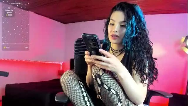 Image 3 of paulinabarnett_ Stream on Chaturbate on 2 months ago