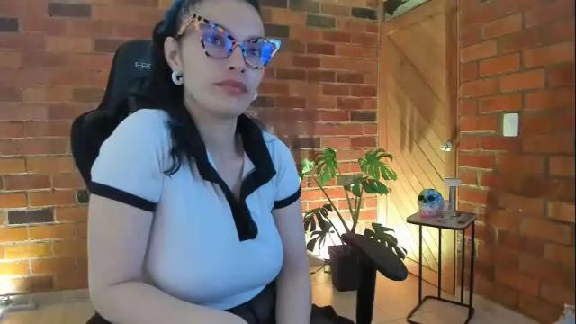 Thumbnail 1, paulinabarnett_'s Stream at Chaturbate, 26 days ago