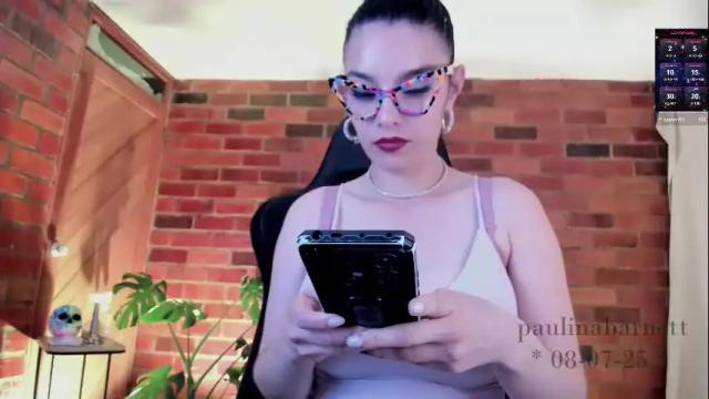 Image 3 of paulinabarnett_ Stream on Chaturbate on 3 days ago