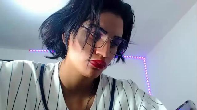 Image 10 of paulinabeckham Stream on Chaturbate on 16 months ago
