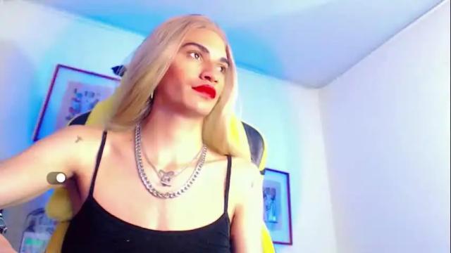 Image 3 of paulinabeckham Stream on Chaturbate on 1 month ago