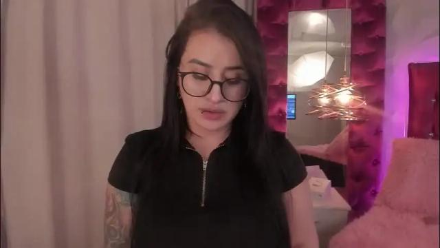 Image 4 of paulinabelen21 Stream on Chaturbate on 8 days ago