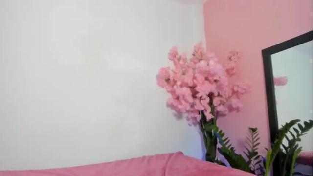 Image 10 of paulinabelle Stream on Chaturbate on 1 month ago