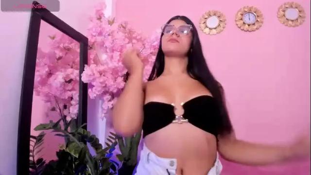Image 2 of paulinabelle Stream on Chaturbate on 28 days ago