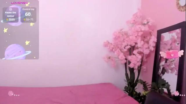 Image 12 of paulinabelle Stream on Chaturbate on 21 hours ago