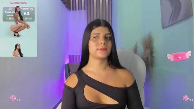 Image 12 of paulinabelle Stream on Chaturbate on 26 days ago