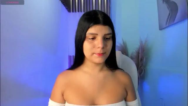 Image 8 of paulinabelle Stream on Chaturbate on 28 days ago