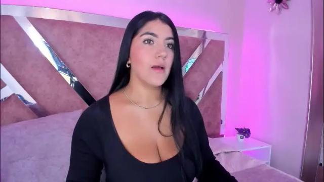 Image 6 of paulinaduarte_ Stream on Chaturbate on 1 month ago