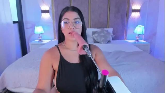 Image 2 of paulinaduarte_ Stream on Chaturbate on 1 month ago