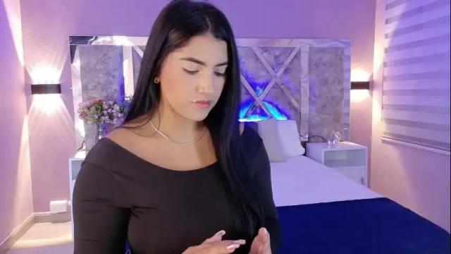 Image 2 of paulinaduarte_ Stream on Chaturbate on 1 month ago