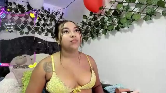 Image 2 of paulinaswan_ Stream on Chaturbate on 3 months ago