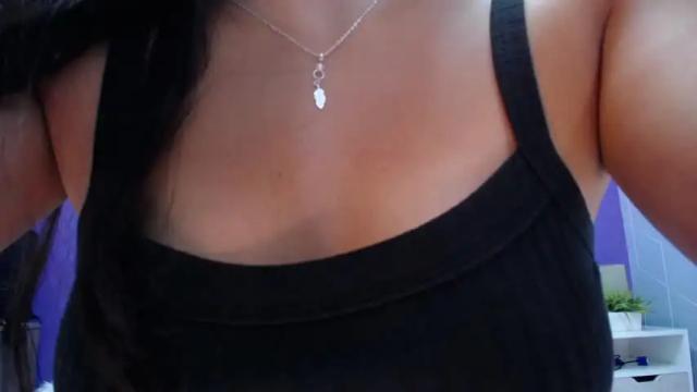 Image 10 of paulinatobon Stream on Chaturbate on 14 months ago
