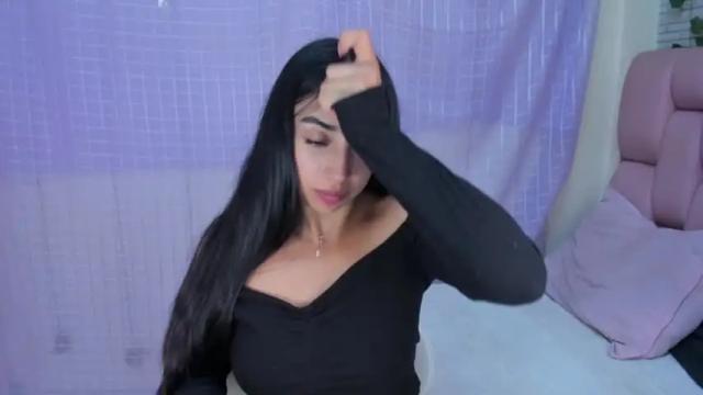 Image 7 of paulinatobon Stream on Chaturbate on 13 months ago