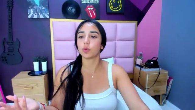 Thumbnail 3, paulinatobon's Stream at Chaturbate, 13 months ago