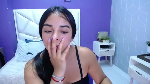 Image 4 of paulinatobon Stream on Chaturbate on 13 months ago
