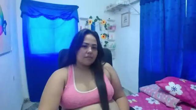 Image 8 of pauline_latina Stream on Chaturbate on 13 months ago