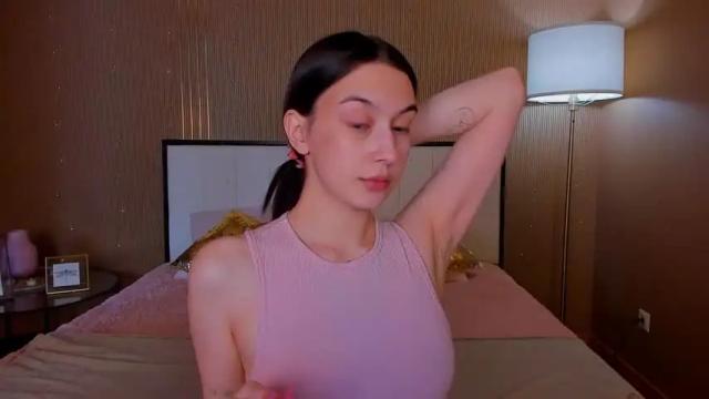 Image 12 of pauline_soul Stream on Chaturbate on 14 months ago