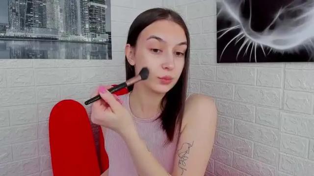 Image 2 of pauline_soul Stream on Chaturbate on 14 months ago