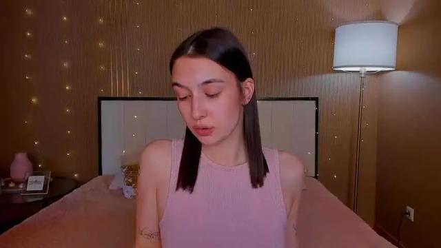 Image 10 of pauline_soul Stream on Chaturbate on 13 months ago