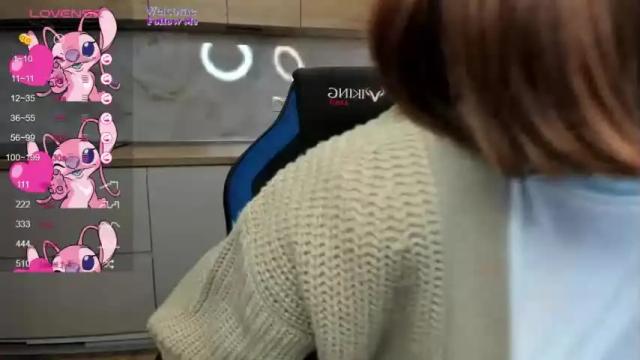 Image 3 of paulinecarter Stream on Chaturbate on 20 months ago