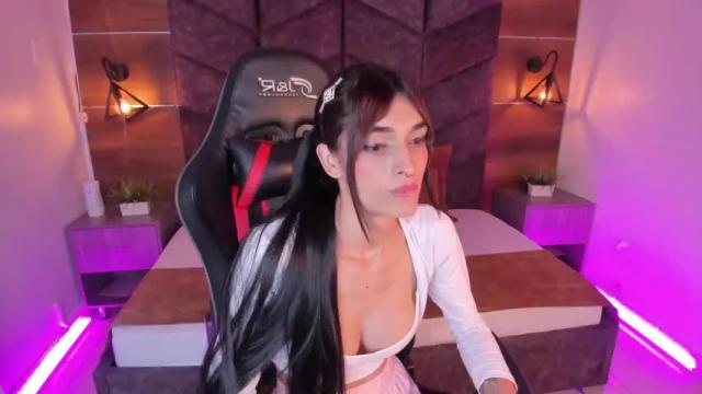 Thumbnail 1, paulinepetitt's Stream at Chaturbate, 16 months ago