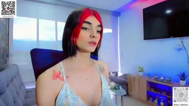 Image 12 of pauly_dolll Stream on Chaturbate on 22 months ago