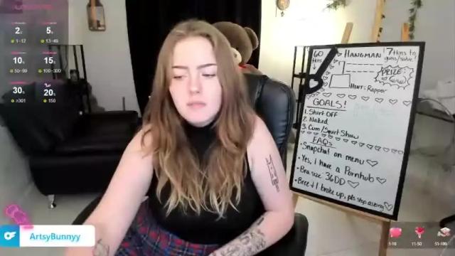 Image 8 of pawggoddess778 Stream on Chaturbate on 15 months ago